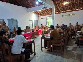 Pengajian Rutin Senin Pagi, Pemkal Sidoharjo Ingatkan Pentingnya Memanfaatkan Waktu dan Menjaga Inte